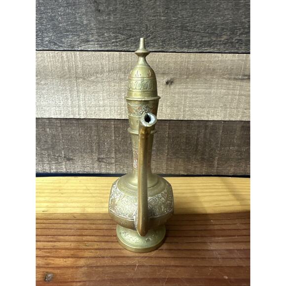 Vintage Original India Antique Red/Brass patterned Jug 8” Tall - Picture 4 of 10